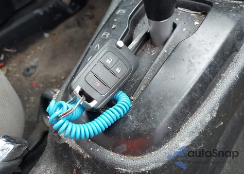 2017 Chevrolet Sonic Lt Auto из США, поврежденный, VIN 1G1JG6SG1H4144618